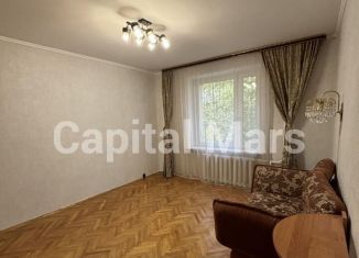 Сдается в аренду 2-ком. квартира, 38 м2, Москва, улица Усачёва, 25