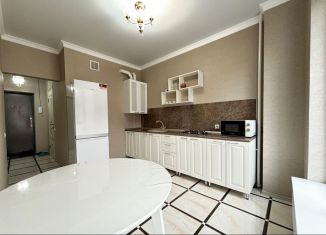 Продается 1-ком. квартира, 37 м2, Нальчик, улица Тлостанова, 32