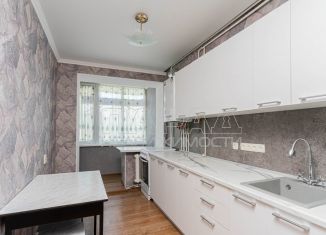 Продам 2-комнатную квартиру, 53 м2, Крым, Салгирная улица, 19