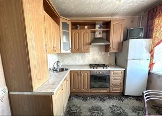 Продам 3-ком. квартиру, 64 м2, Ярославль, Школьный проезд, 2к2