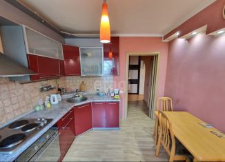 Продажа 2-комнатной квартиры, 60 м2, Калининград, Ленинградский район, улица Адмирала Макарова, 2