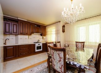 Продажа 2-ком. квартиры, 66 м2, Светлогорск, Спортивный переулок, 3