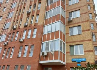 Продаю двухкомнатную квартиру, 63 м2, посёлок ВНИИССОК, улица Михаила Кутузова, 1