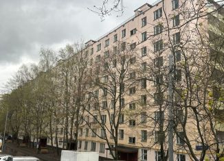 Продаю однокомнатную квартиру, 32.9 м2, Москва, метро Пражская, Чертановская улица, 43к2