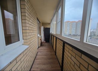 Продажа 2-комнатной квартиры, 72 м2, Ростов-на-Дону, улица Платона Кляты, 5, ЖК Суворовский