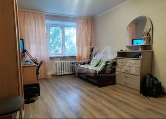 Продажа однокомнатной квартиры, 30 м2, Тюмень, улица Коммунаров, 4