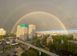 Сдается в аренду двухкомнатная квартира, 61 м2, Москва, улица Милашенкова, 1