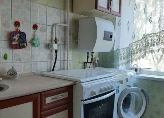 Продается трехкомнатная квартира, 61 м2, Курск, Союзная улица, 65В