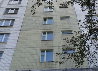 Продаю 2-комнатную квартиру, 52 м2, Москва, улица Генерала Белобородова, 16, метро Митино