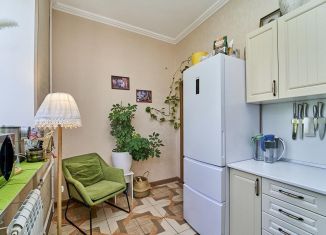 Продам двухкомнатную квартиру, 48 м2, Краснодар, Советская улица, 40