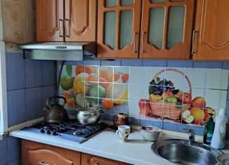 Двухкомнатная квартира в аренду, 46 м2, Химки, улица Чапаева, 5