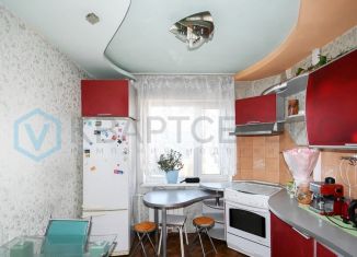 Продаю трехкомнатную квартиру, 62.1 м2, Омск, улица Крупской, 27