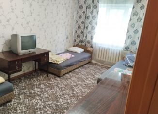 Сдам трехкомнатную квартиру, 61 м2, Кингисепп, проспект Карла Маркса, 55/2