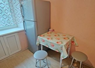 Сдам в аренду 2-ком. квартиру, 45 м2, Ярославль, улица Чкалова, 19А