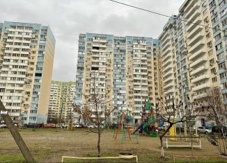 Двухкомнатная квартира на продажу, 67.6 м2, Краснодар, Парусная улица, 20/3, микрорайон Гидрострой