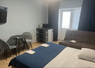 Сдача в аренду комнаты, 18 м2, Крым, улица Юнус Кандым, 5