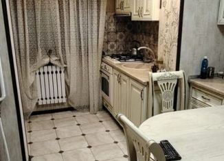 Продажа 3-комнатной квартиры, 75 м2, Нальчик, улица Ватутина, 8