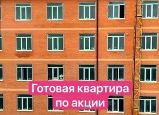 Продаю 1-комнатную квартиру, 56 м2, Махачкала, проспект Амет-Хана Султана, Ленинский район