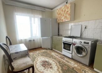 Аренда трехкомнатной квартиры, 75 м2, Дагестан, улица Юрия Гагарина, 33