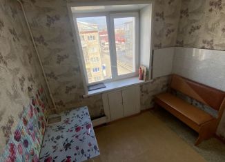 Сдам в аренду 3-ком. квартиру, 58 м2, Кемеровская область, Комсомольская улица, 15