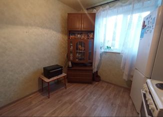 Продаю 1-комнатную квартиру, 33 м2, Мурманск, улица Юрия Гагарина, 39