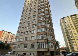 Продаю 2-ком. квартиру, 82 м2, Махачкала, Сергокалинская улица, 15