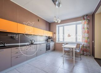 Продается 3-ком. квартира, 110 м2, Екатеринбург, улица Шейнкмана, 75, Ленинский район