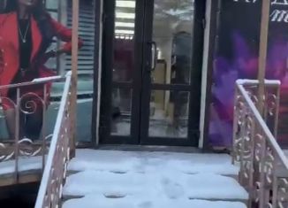 Продаю помещение свободного назначения, 50 м2, рабочий посёлок Чегдомын, Строительная улица, 13