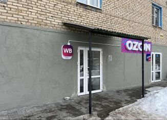 Продажа торговой площади, 100 м2, Щёкино, улица Ленина, 55