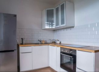 Продам 1-ком. квартиру, 34 м2, Санкт-Петербург, улица Адмирала Черокова, 20