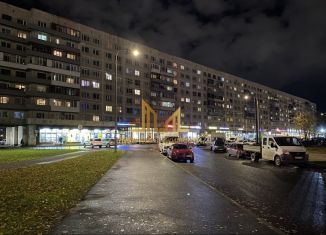 3-комнатная квартира на продажу, 73.4 м2, Санкт-Петербург, проспект Культуры, 22к1, метро Озерки