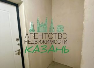 Продаю 1-ком. квартиру, 35.9 м2, Казань, улица Александра Курынова, 4