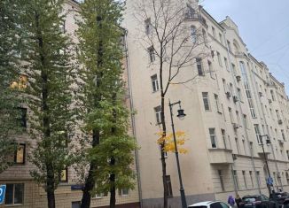 Сдается 2-ком. квартира, 52 м2, Москва, Ермолаевский переулок, 16