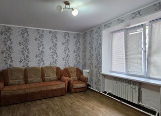 Продам двухкомнатную квартиру, 40 м2, Маркс, улица Кирова, 16