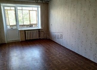 Продается трехкомнатная квартира, 57.8 м2, Волгоградская область, улица Генерала Штеменко, 13