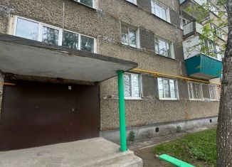 Трехкомнатная квартира на продажу, 58 м2, Чапаевск, Железнодорожная улица, 64