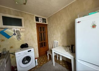 Продам 1-ком. квартиру, 36 м2, Аксай, улица Платова, 70