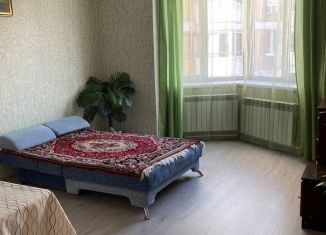 Сдаю 2-ком. квартиру, 60 м2, Уфа, Бакалинская улица, 21