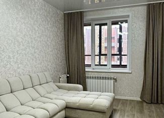 Продается 2-ком. квартира, 55 м2, Чувашия, улица Короленко, 4к1