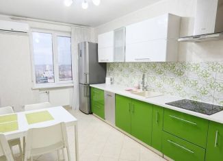 Продажа трехкомнатной квартиры, 95 м2, Саратов, улица имени Академика О.К. Антонова, 24А