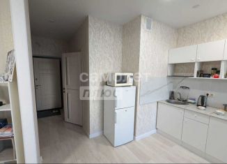 Сдаю 1-комнатную квартиру, 35 м2, Казань, улица Новаторов, 8Б