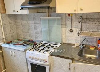 Продам 2-ком. квартиру, 33 м2, Орловская область, Комсомольская улица, 382