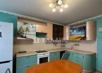 Продаю трехкомнатную квартиру, 90 м2, Красногорск, Строительная улица, 5