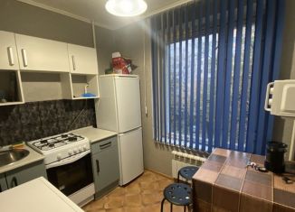 Сдам в аренду 3-ком. квартиру, 53 м2, Москва, улица Молостовых, 19к2, район Ивановское