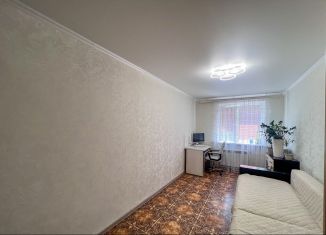 Продается 2-ком. квартира, 45 м2, Оренбургская область, Одесская улица, 125