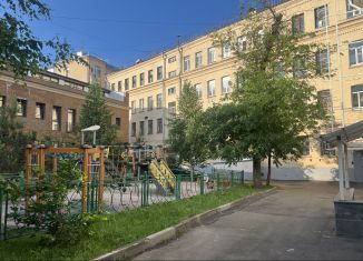 Продается квартира студия, 10 м2, Москва, улица Покровка, 43А, улица Покровка