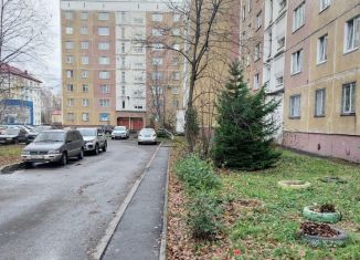 Продажа 2-ком. квартиры, 53 м2, Междуреченск, проспект Шахтёров, 16