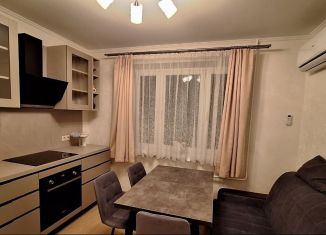 Сдаю 1-комнатную квартиру, 38 м2, Москва, Белореченская улица, 10к1, метро Люблино