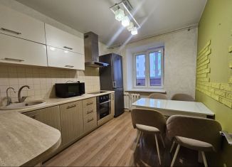 Аренда 1-ком. квартиры, 35 м2, Тюмень, улица Щербакова, 150к1