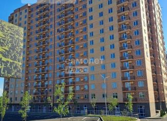 Продается 2-ком. квартира, 78 м2, Грозный, улица Менделеева, 5А